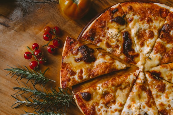 Sauly's Pizza